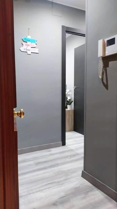 Ca Lolina Playa Apartamento Gijón Exterior foto